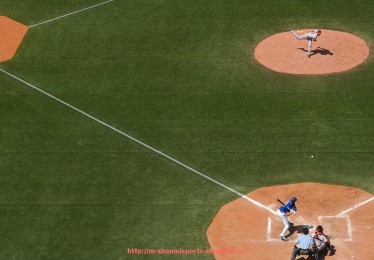 收米体育直播-老车与德甲球队的体育竞技历史故事回顾