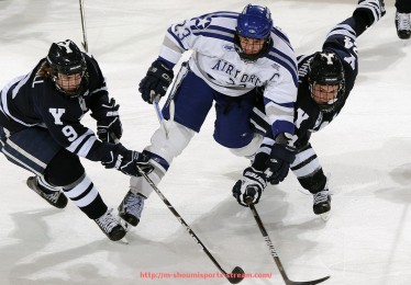 收米体育直播-法甲战术组合库构建：从4-3-3到3-5-2